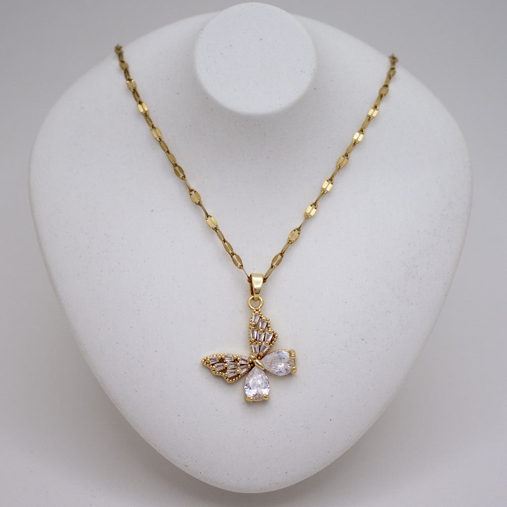 Crystal Flutter Necklace  💧✅