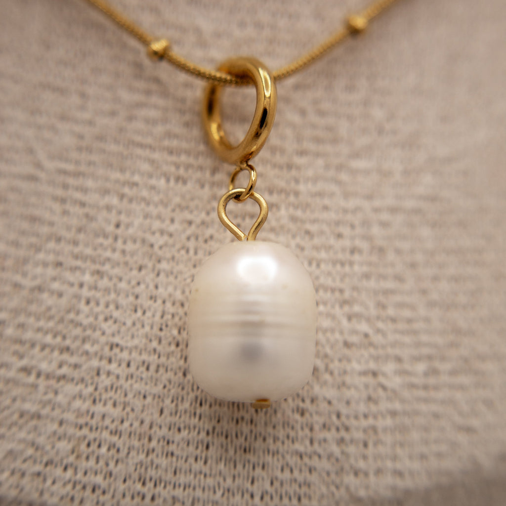 Nura Necklace💧✅
