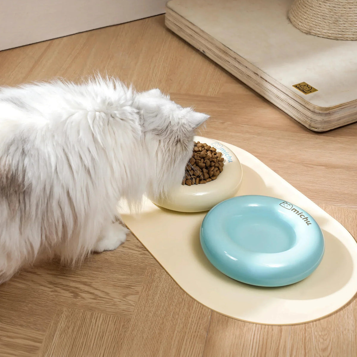 Bagel Ceramic Cat Bowl – Anti-Whisker Cat Food Bowl - Reve