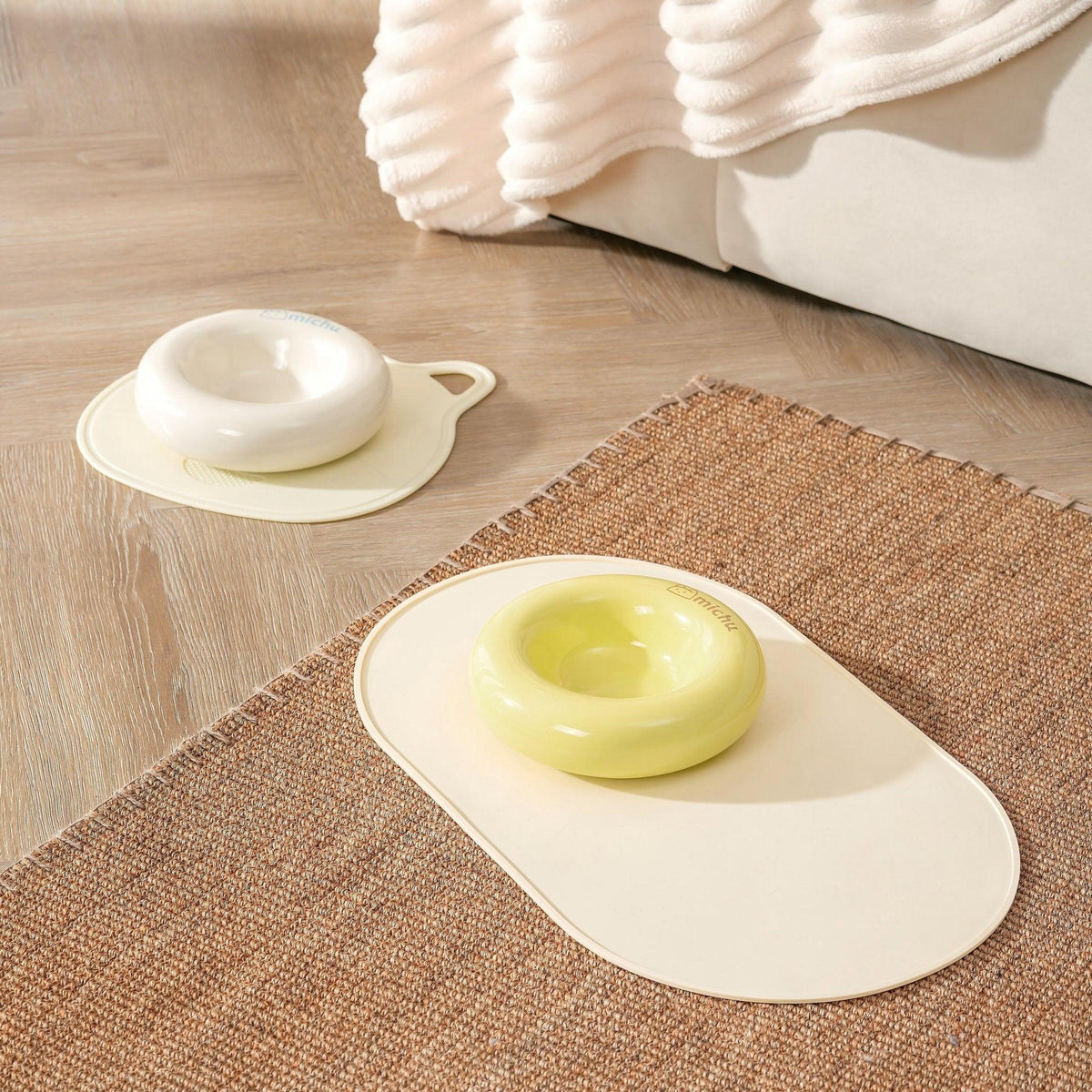 Bagel Ceramic Cat Bowl – Anti-Whisker Cat Food Bowl - Azur