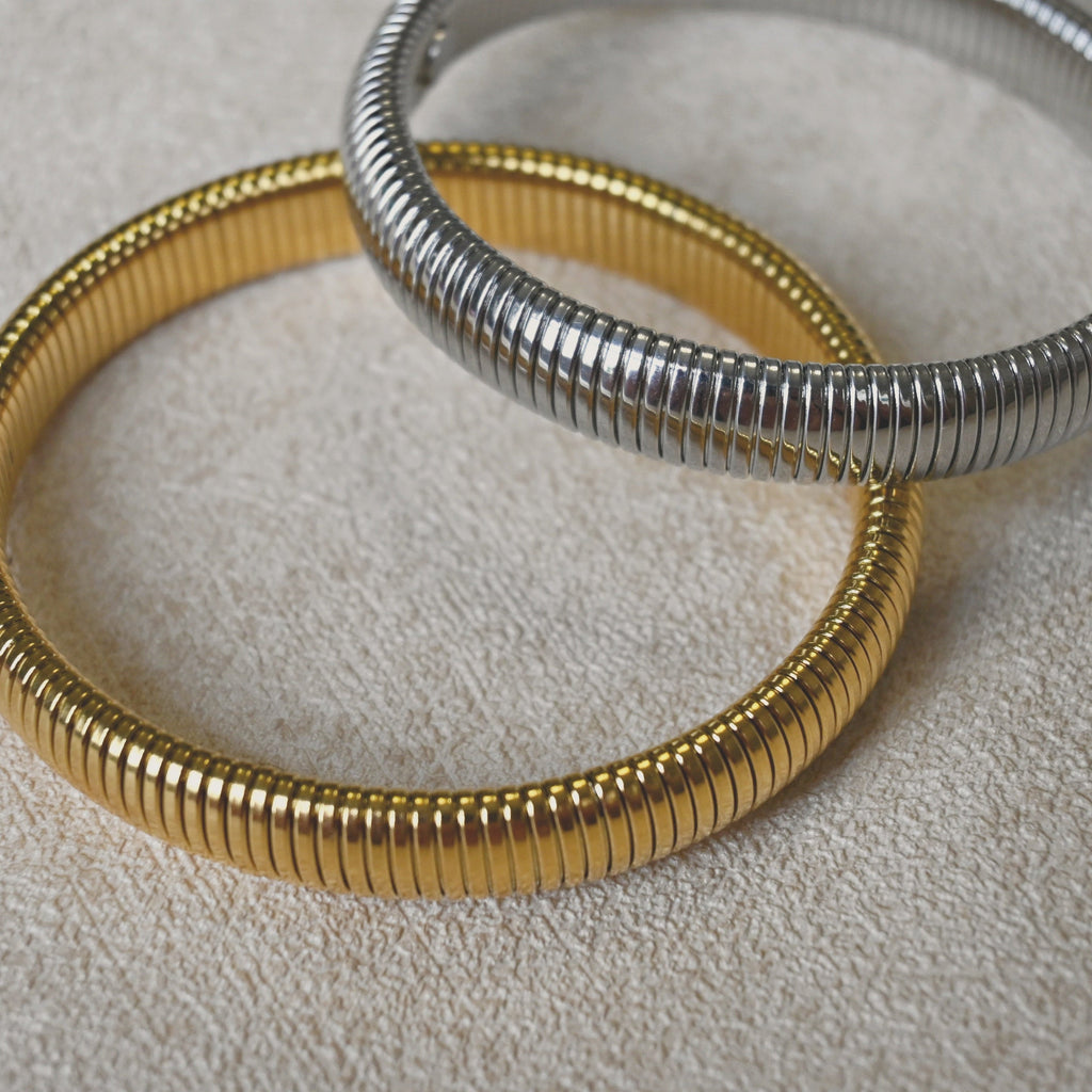 Stretch Bangle💧✅