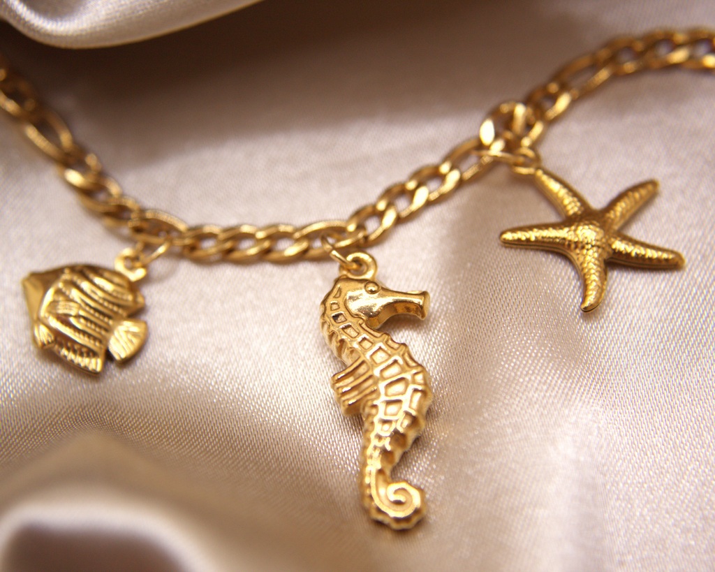 Golden Sea Bracelet💧✅