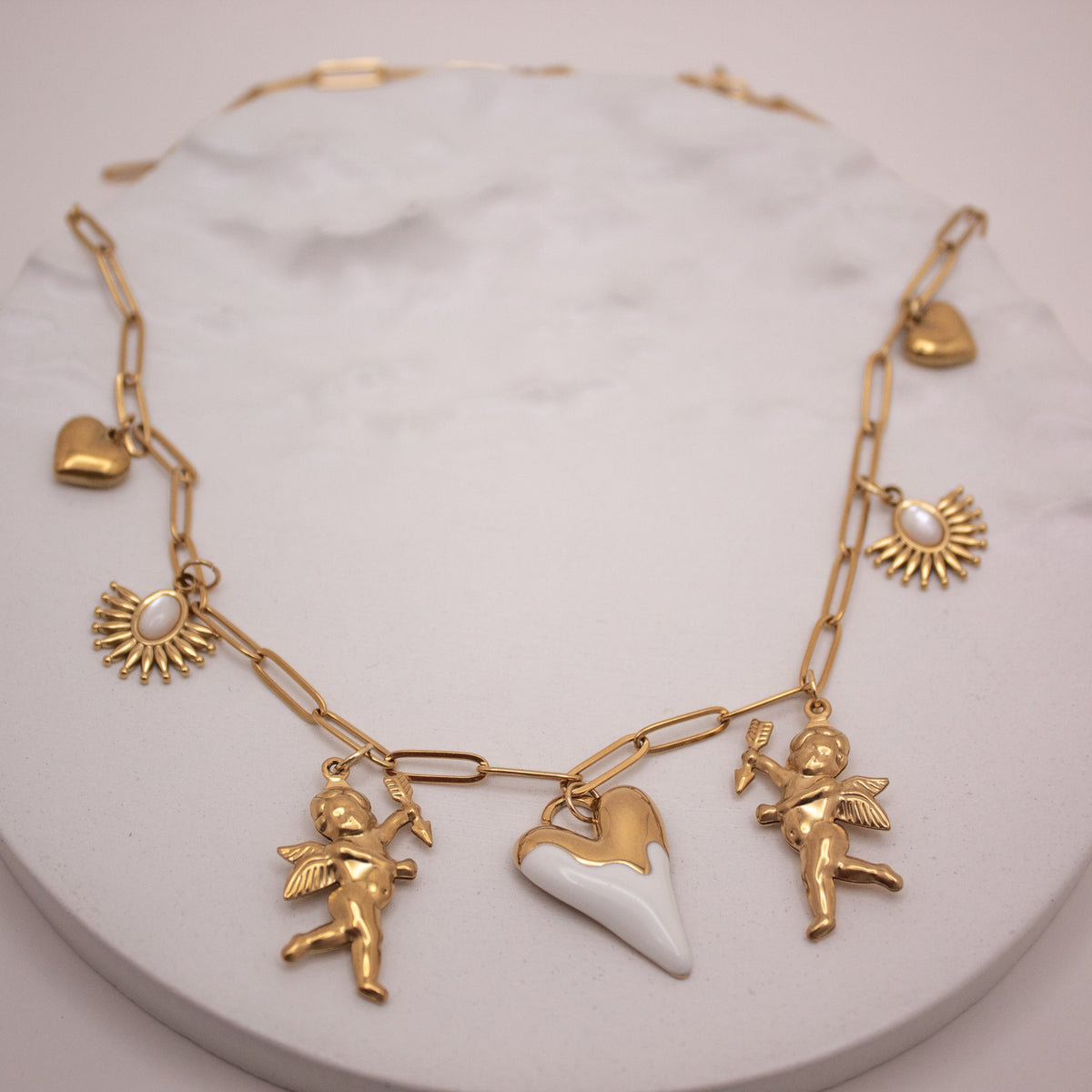 Golden Amour Necklace 💧✅
