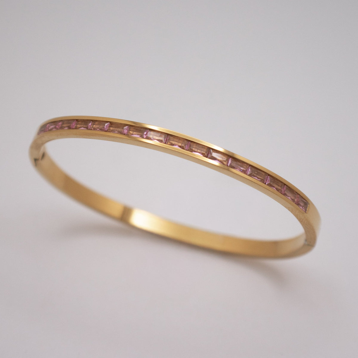 Blush Spark Bangle💧✅